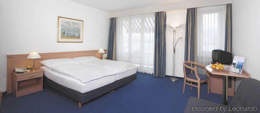 Bellevue - Contactless Self Check-In Hotell Luzern Rum bild