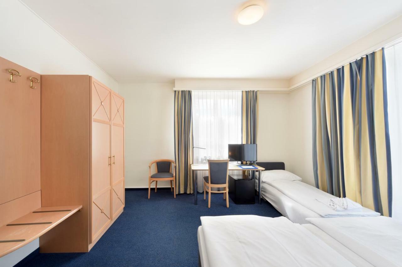 Bellevue - Contactless Self Check-In Hotell Luzern Exteriör bild